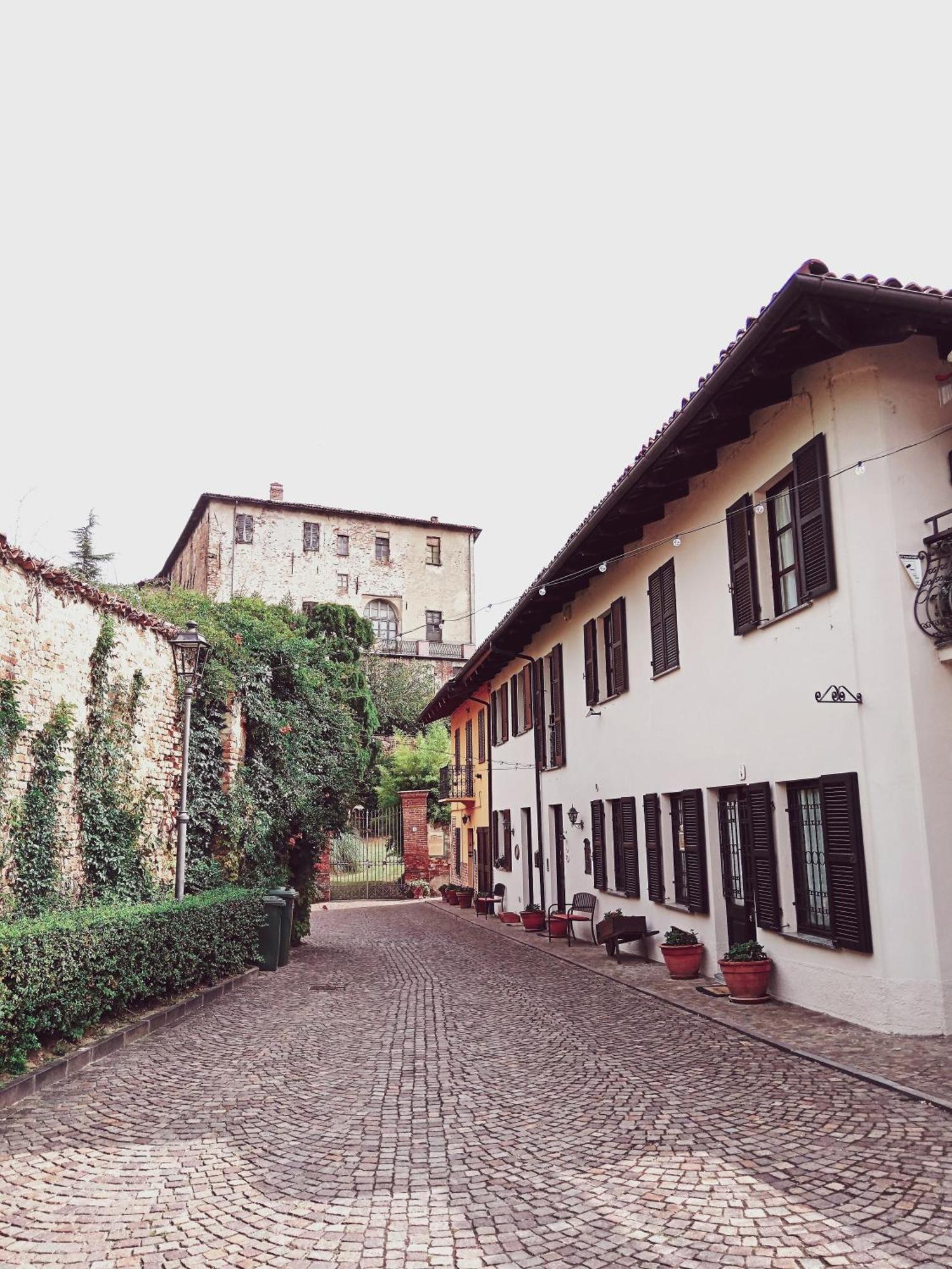 Teresa Al Belvedere Rooms&Holidayapartments Camere&Appartamenti Castellinaldo Exterior photo